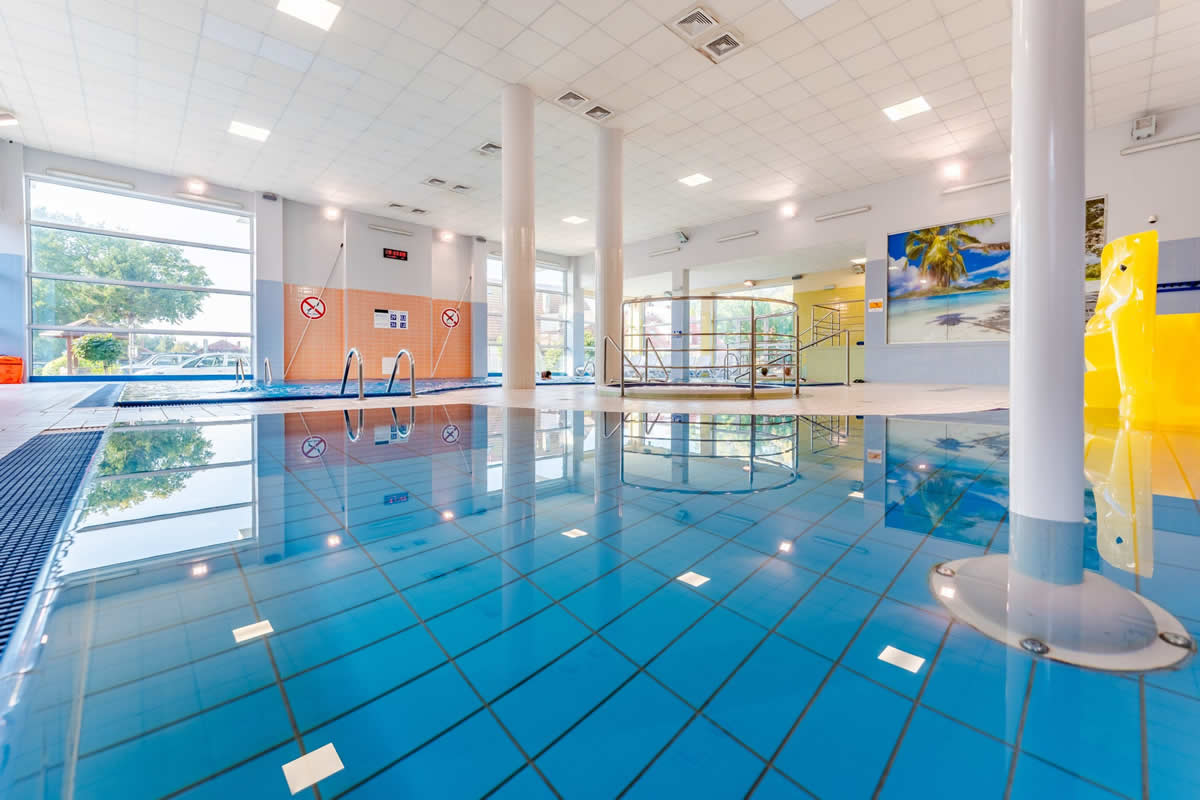 Akces Dzwirzyno Schwimmbad