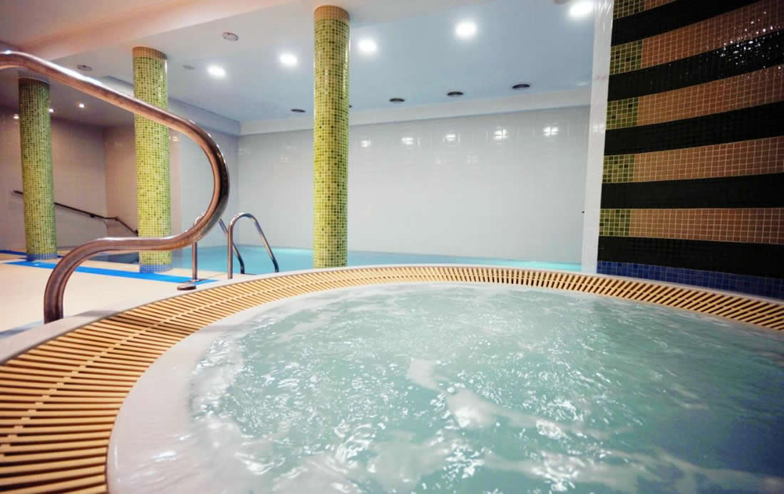 Kurhotel Bursztyn Jacuzzi