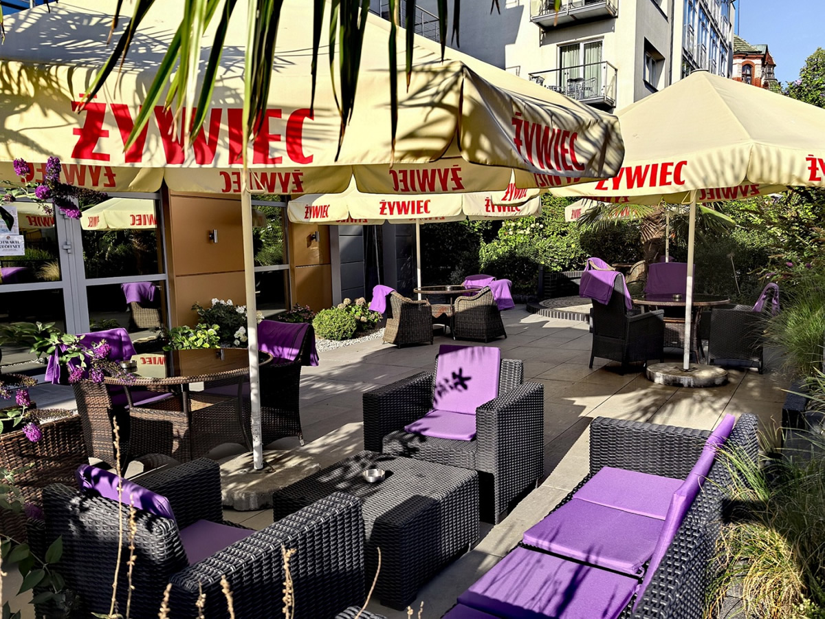 DELF_INN SPA Swinemünde Terrasse