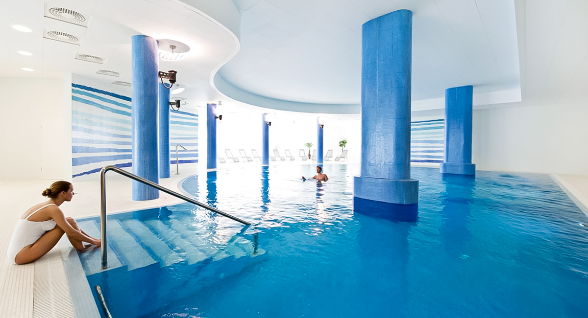 Interferie Medical Spa Schwimmbad