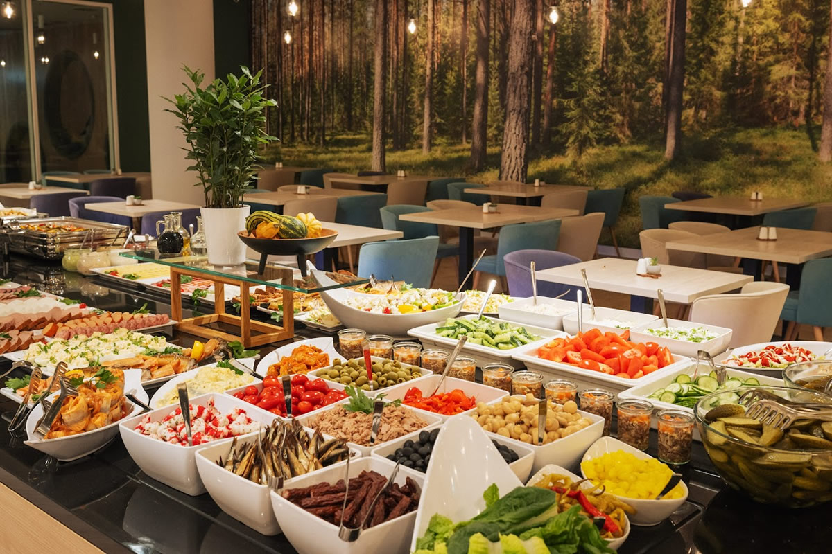 Pinea Resort Pobierowo Buffet